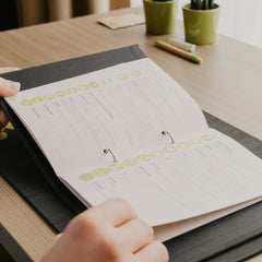 Collection image for: Hotel Room & Welcome Folders (Displays)